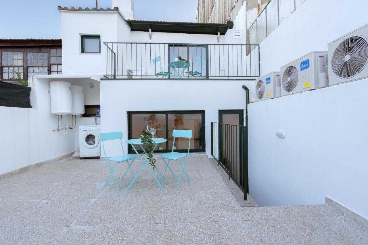 Host Wise - Modern Studios With Terrace - Walk Everywhere Porto Kültér fotó