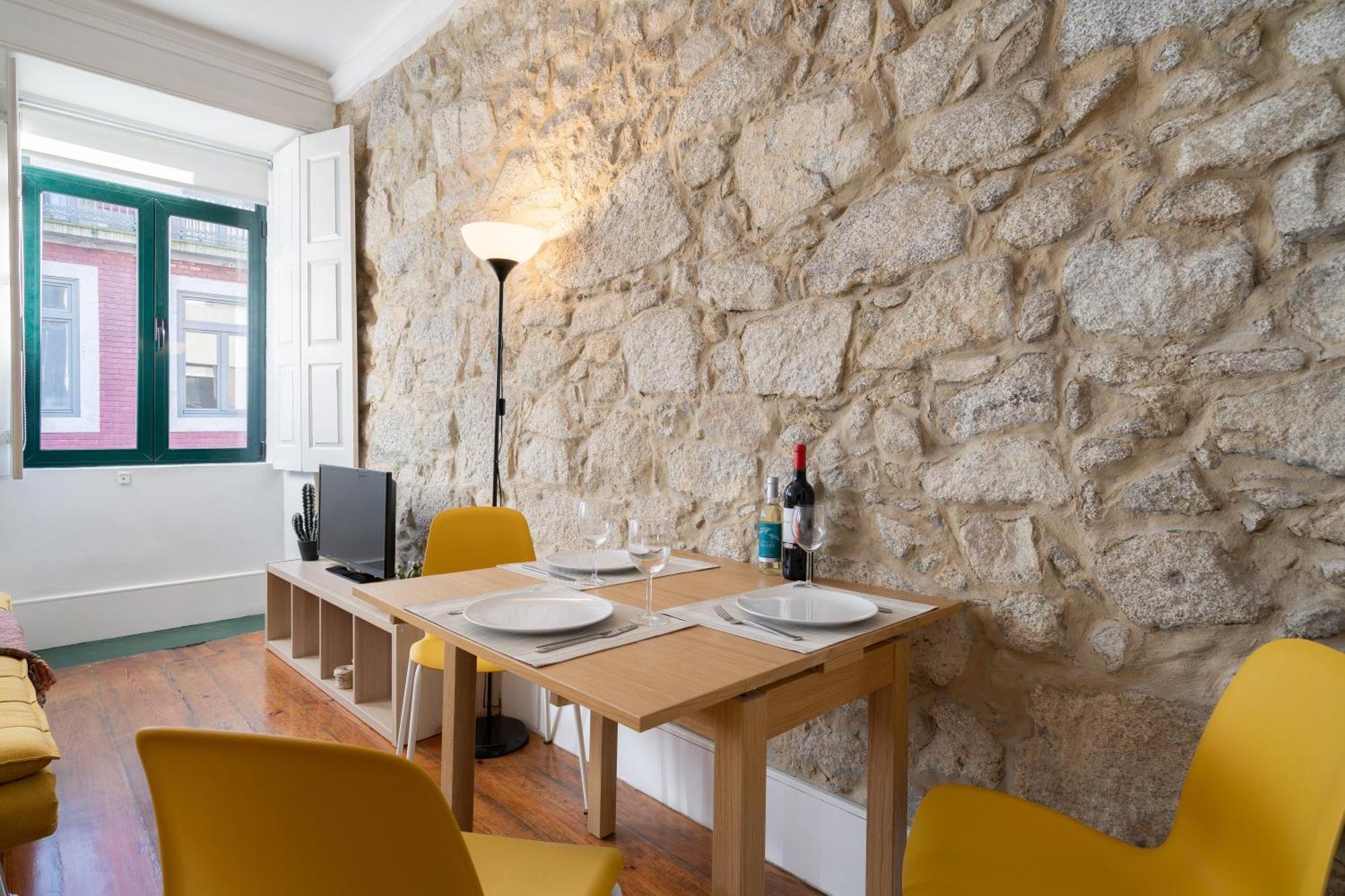 Host Wise - Modern Studios With Terrace - Walk Everywhere Porto Szoba fotó