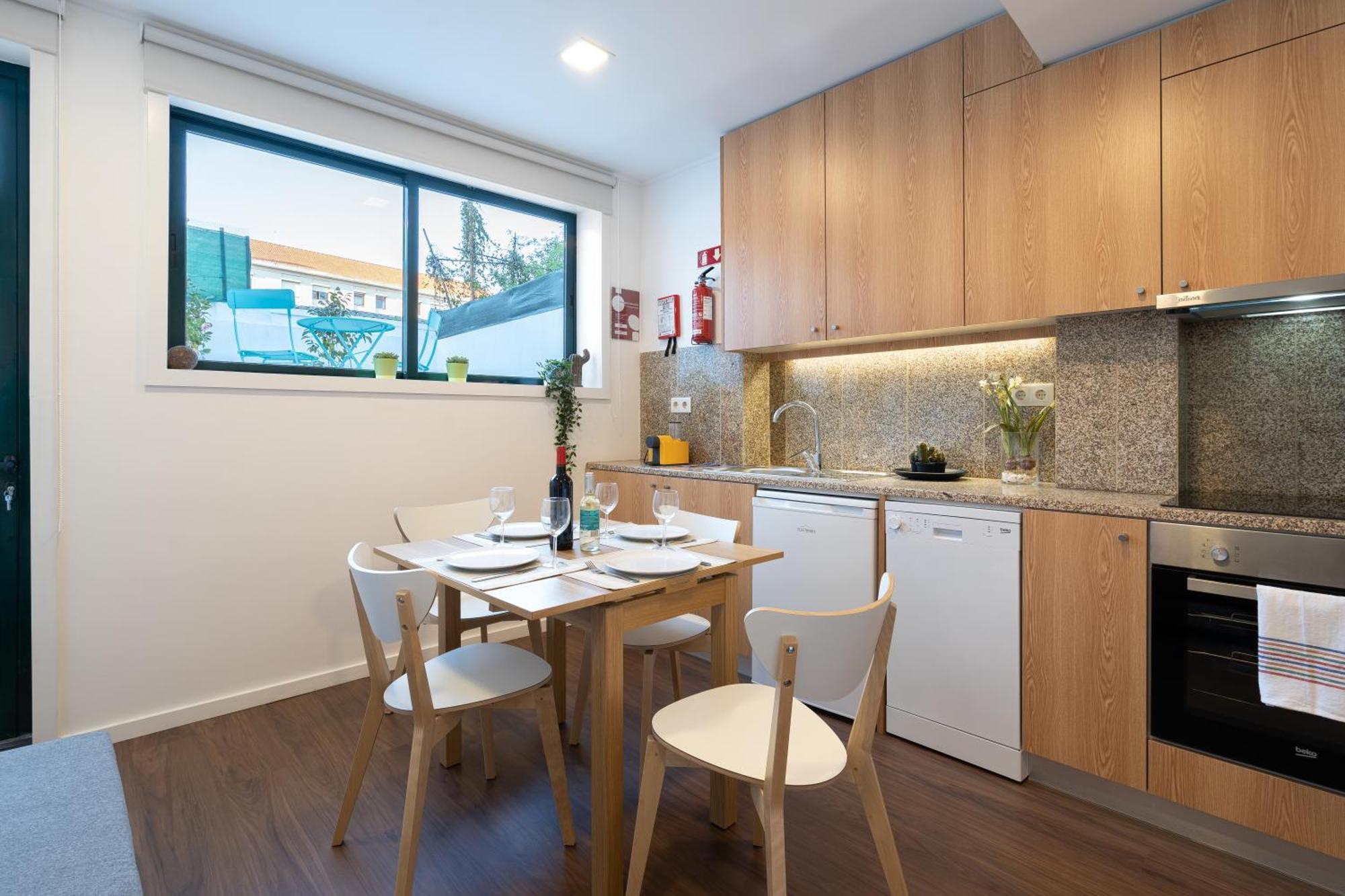 Host Wise - Modern Studios With Terrace - Walk Everywhere Porto Szoba fotó